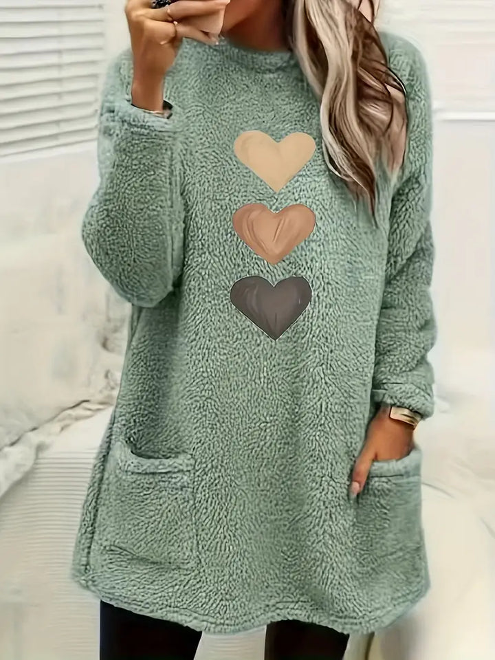 Cozy Fleece-Lined Women's Sweatshirt with Heart Print