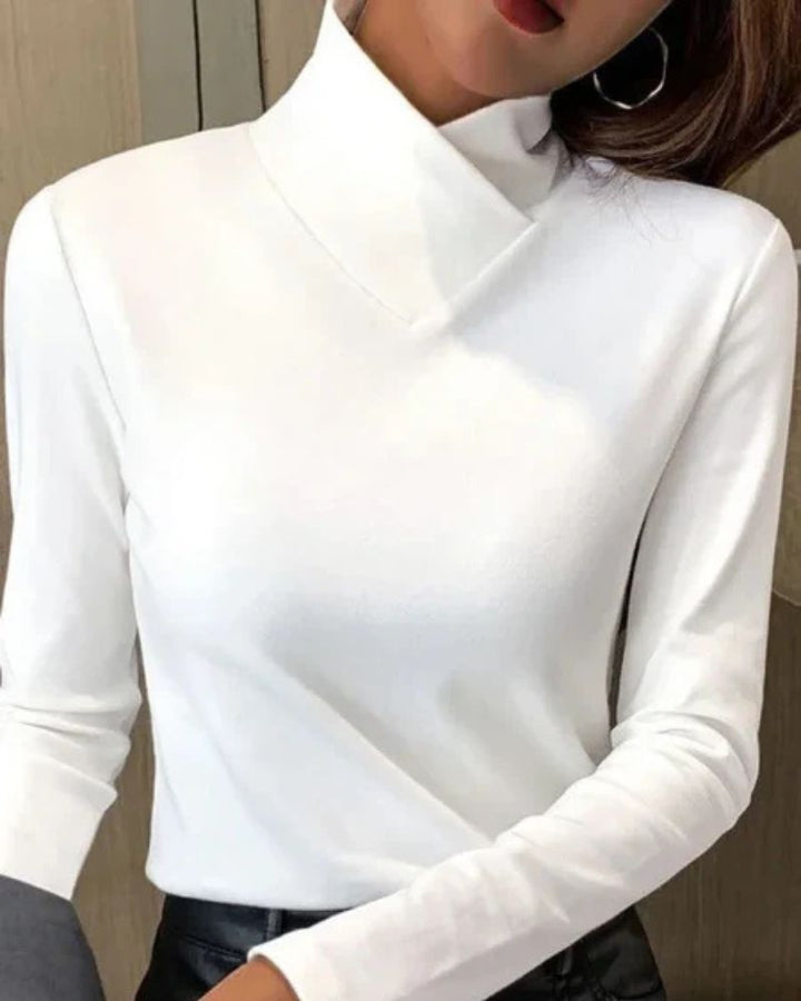 Versa | Elegant Turtleneck Fit