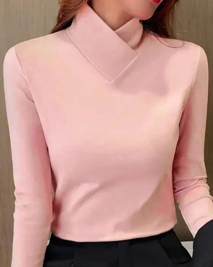 Versa | Elegant Turtleneck Fit