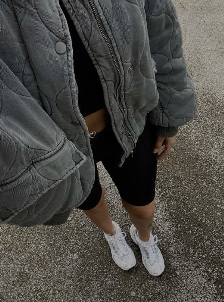 BOMBER JACKET